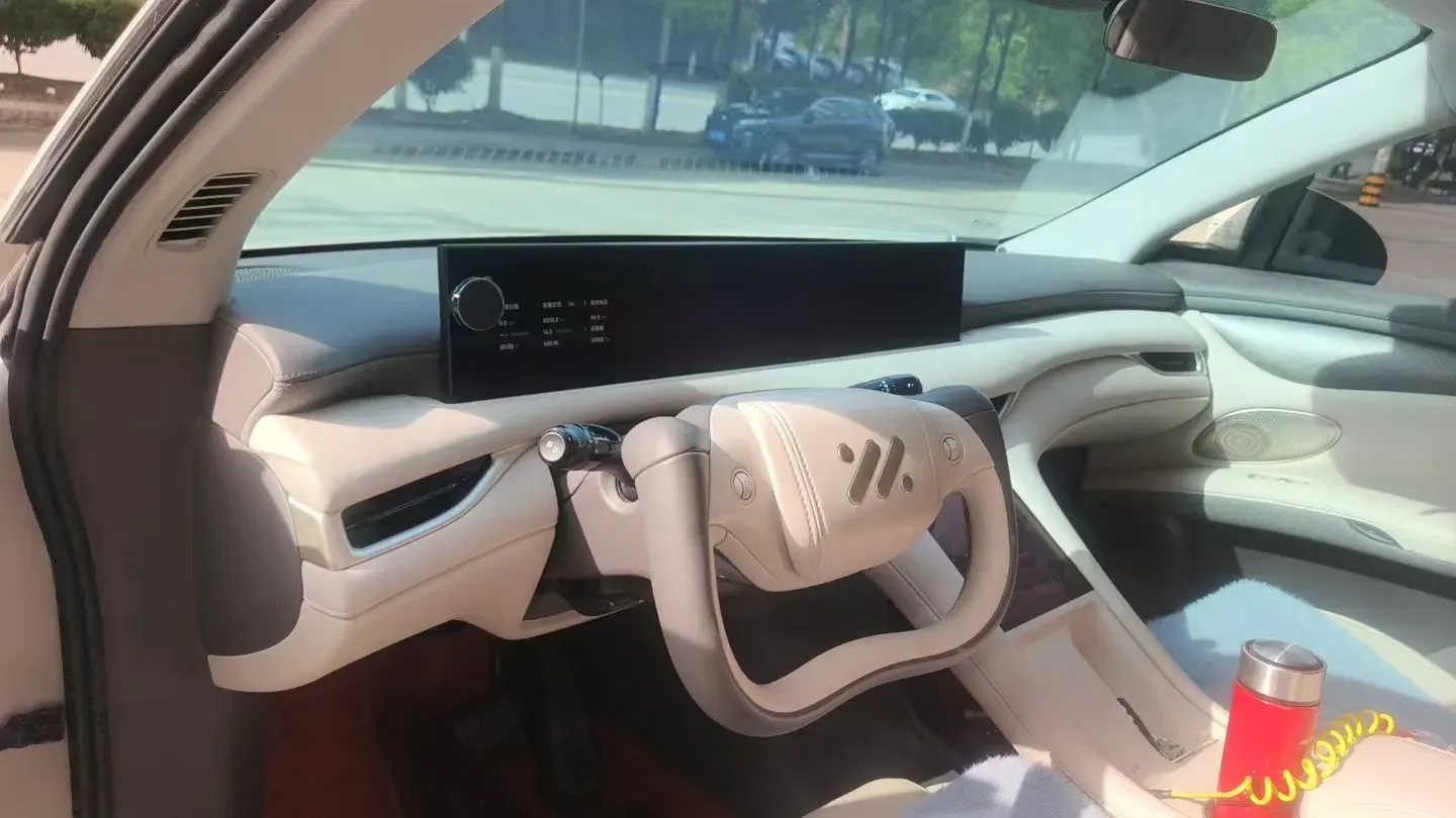 2025 IM LS6 BEV 75KWH,autocango,china used car exporter,china ev exporter,chinese used car exporter,chinese used ev exporter