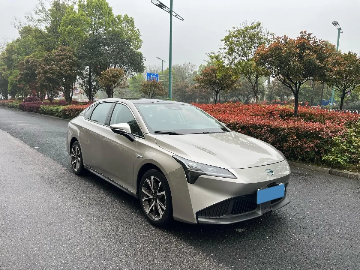 2022 ChangAn Oshan Z6 1.5T 170HP L4 6TCT PHEV 28.4KWH,autocango,china used car exporter,china ev exporter,chinese used car exporter,chinese used ev exporter