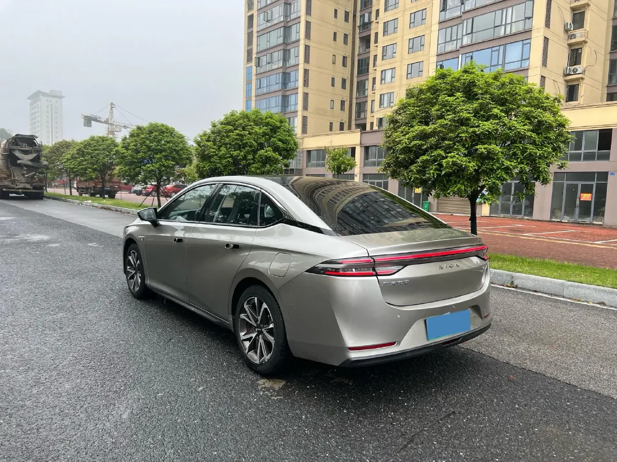2022 ChangAn Oshan Z6 1.5T 170HP L4 6TCT PHEV 28.4KWH,autocango,china used car exporter,china ev exporter,chinese used car exporter,chinese used ev exporter