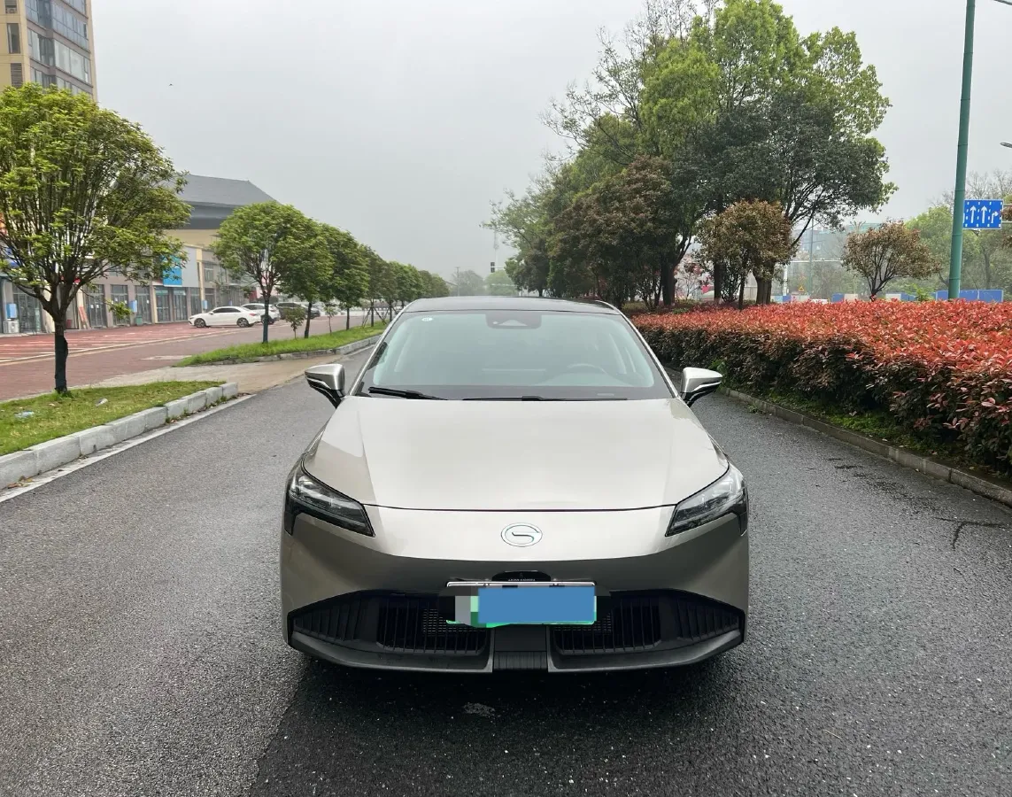 2022 ChangAn Oshan Z6 1.5T 170HP L4 6TCT PHEV 28.4KWH,autocango,china used car exporter,china ev exporter,chinese used car exporter,chinese used ev exporter