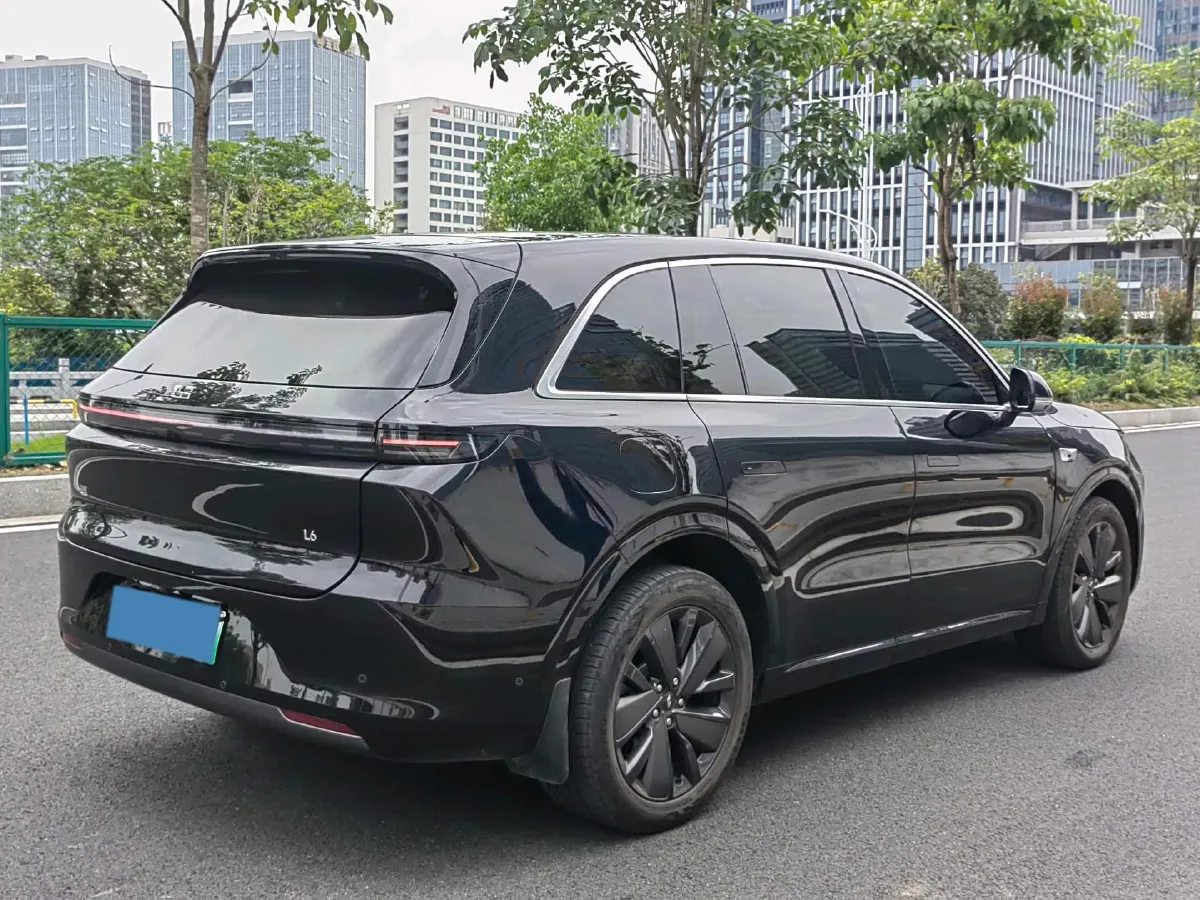 2025 Li L6 Range Extended 154HP L4 REEV,autocango,china used car exporter,china ev exporter,chinese used car exporter,chinese used ev exporter