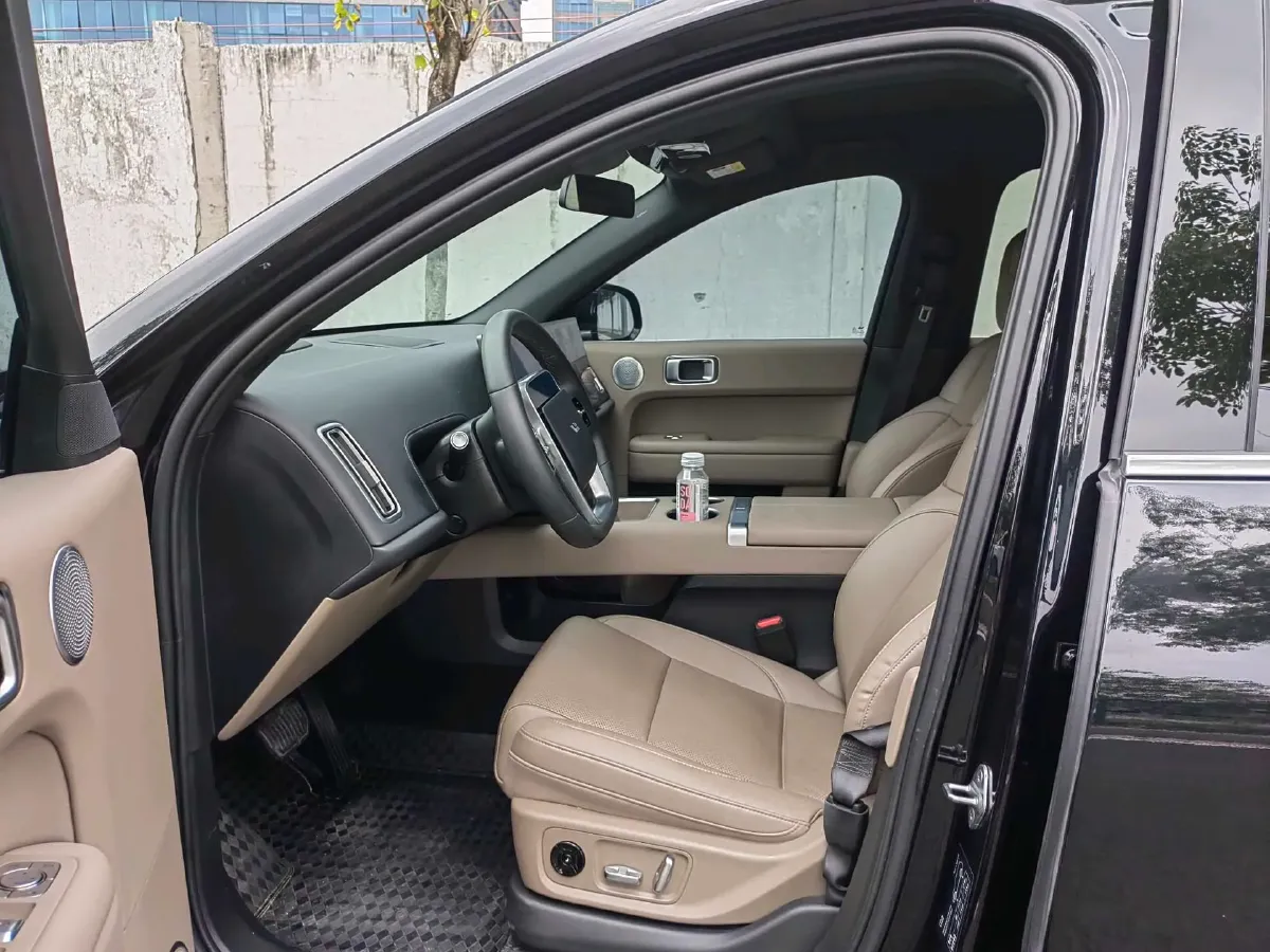 2025 Li L6 Range Extended 154HP L4 REEV,autocango,china used car exporter,china ev exporter,chinese used car exporter,chinese used ev exporter