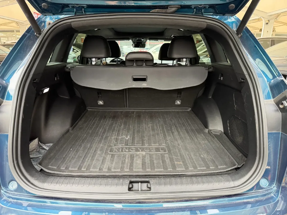 2021 Geely Monjaro 2.0T 238HP L4 8AT,autocango,china used car exporter,china ev exporter,chinese used car exporter,chinese used ev exporter