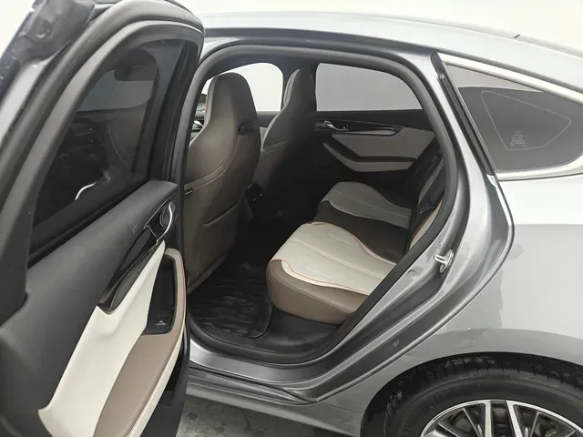 2023 BYD Qin Plus 1.5L 110HP L4 E-CVT PHEV 18.32KWH,autocango,china used car exporter,china ev exporter,chinese used car exporter,chinese used ev exporter