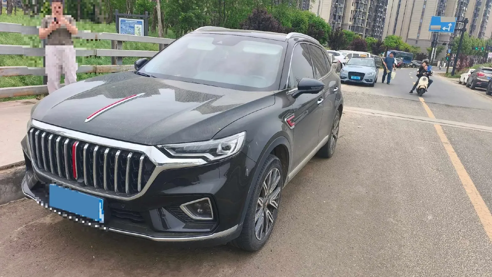 2022 HongQi HS5 2.0T 224HP L4 6AT,autocango,china used car exporter,china ev exporter,chinese used car exporter,chinese used ev exporter