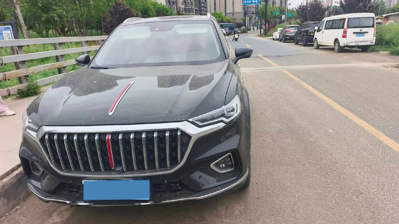 2022 HongQi HS5 2.0T 224HP L4 6AT,autocango,china used car exporter,china ev exporter,chinese used car exporter,chinese used ev exporter