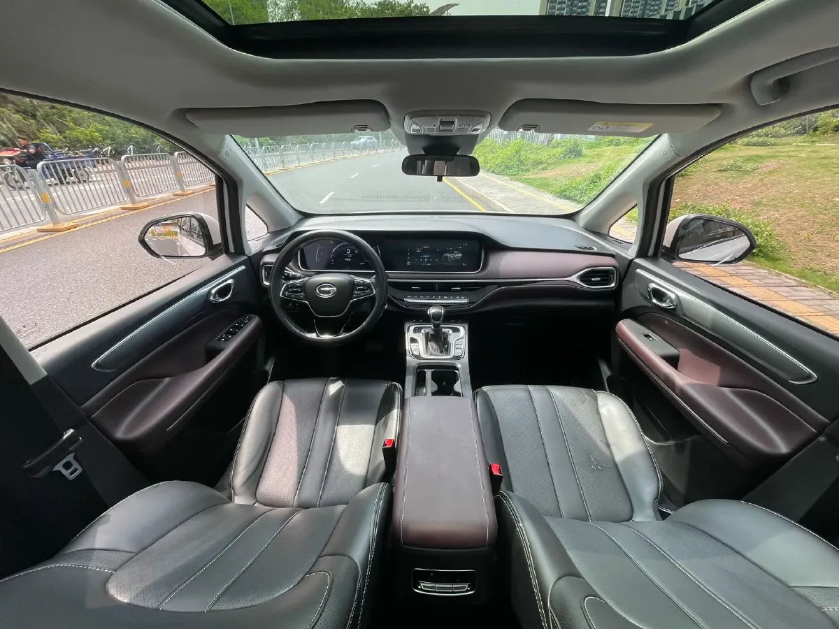 2021 GAC Trumpchi M6 1.5T 169HP L4 6AT,autocango,china used car exporter,china ev exporter,chinese used car exporter,chinese used ev exporter