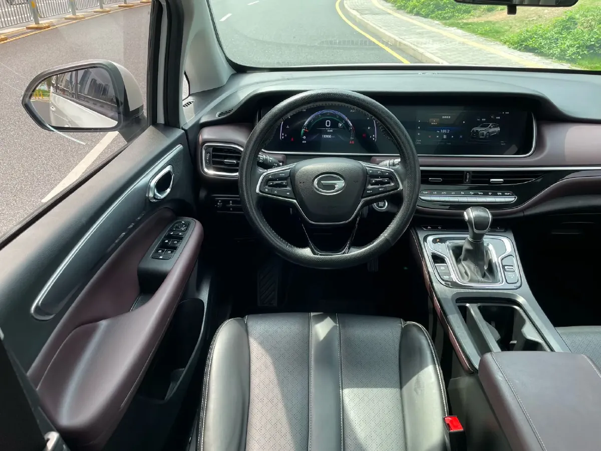 2021 GAC Trumpchi M6 1.5T 169HP L4 6AT,autocango,china used car exporter,china ev exporter,chinese used car exporter,chinese used ev exporter