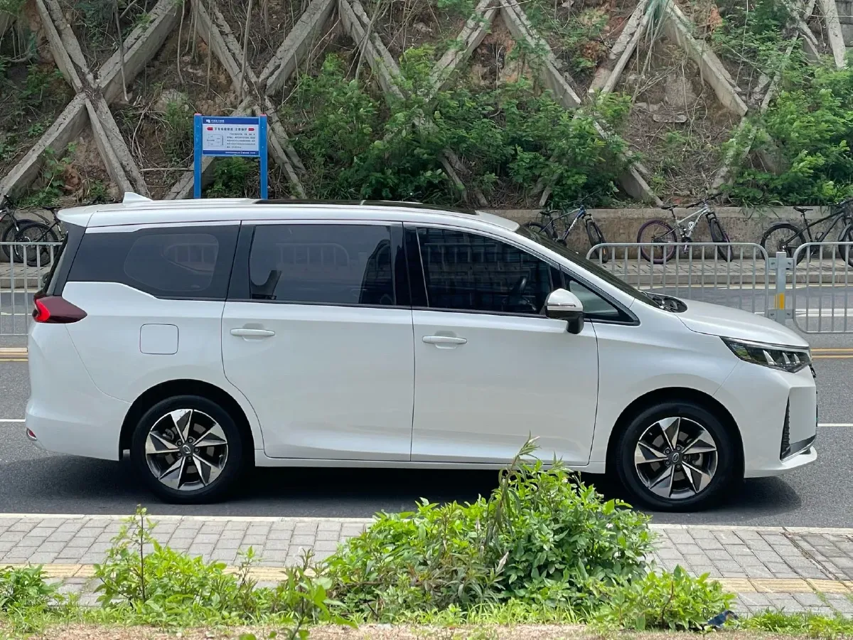 2021 GAC Trumpchi M6 1.5T 169HP L4 6AT,autocango,china used car exporter,china ev exporter,chinese used car exporter,chinese used ev exporter