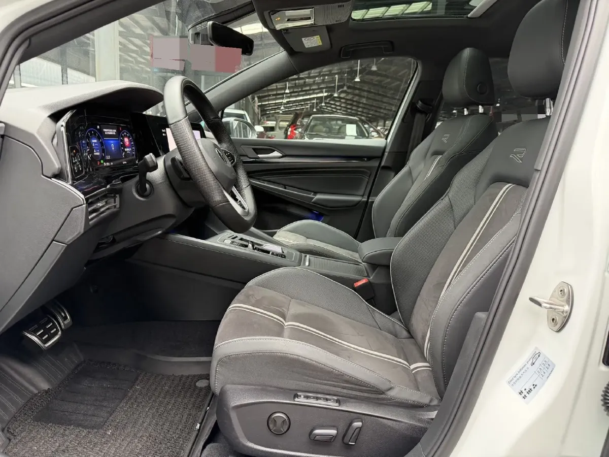 2023 Volkswagen Golf 1.4T 150HP L4 7DCT,autocango,china used car exporter,china ev exporter,chinese used car exporter,chinese used ev exporter