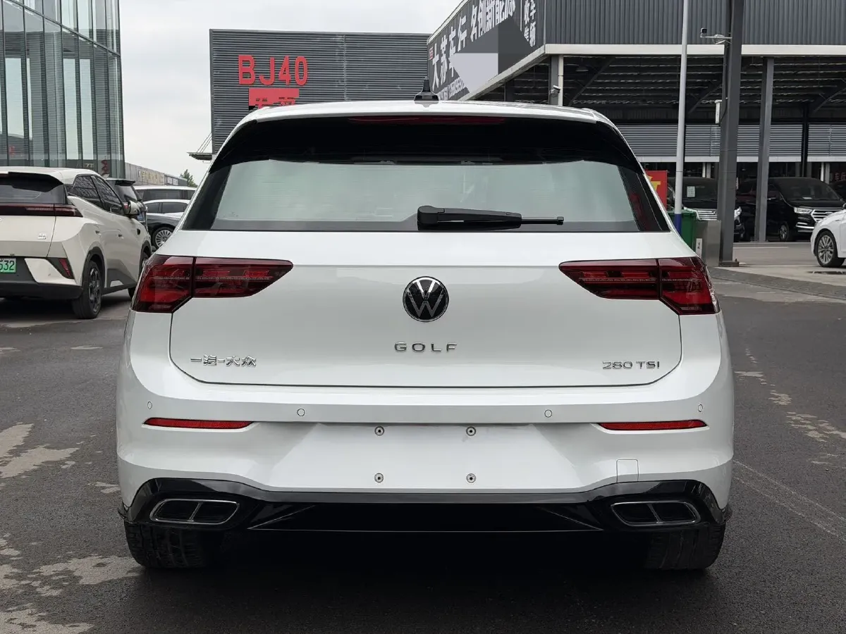 2023 Volkswagen Golf 1.4T 150HP L4 7DCT,autocango,china used car exporter,china ev exporter,chinese used car exporter,chinese used ev exporter