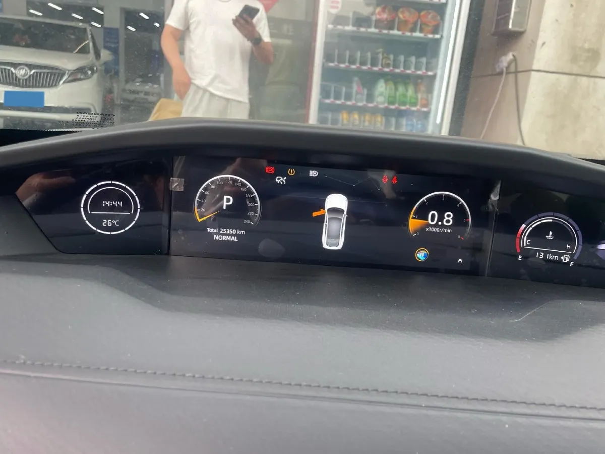 2022 ChangAn UNI-V 1.5T 188HP L4 7DCT,autocango,china used car exporter,china ev exporter,chinese used car exporter,chinese used ev exporter