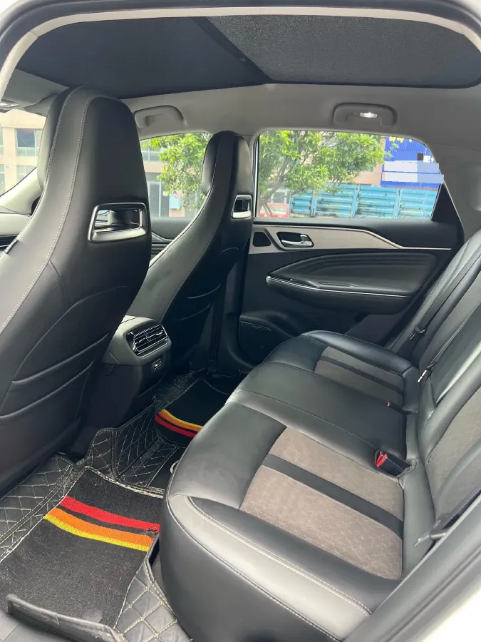 2022 ChangAn Oshan Z6 1.5T 170HP L4 6TCT PHEV 28.4KWH,autocango,china used car exporter,china ev exporter,chinese used car exporter,chinese used ev exporter