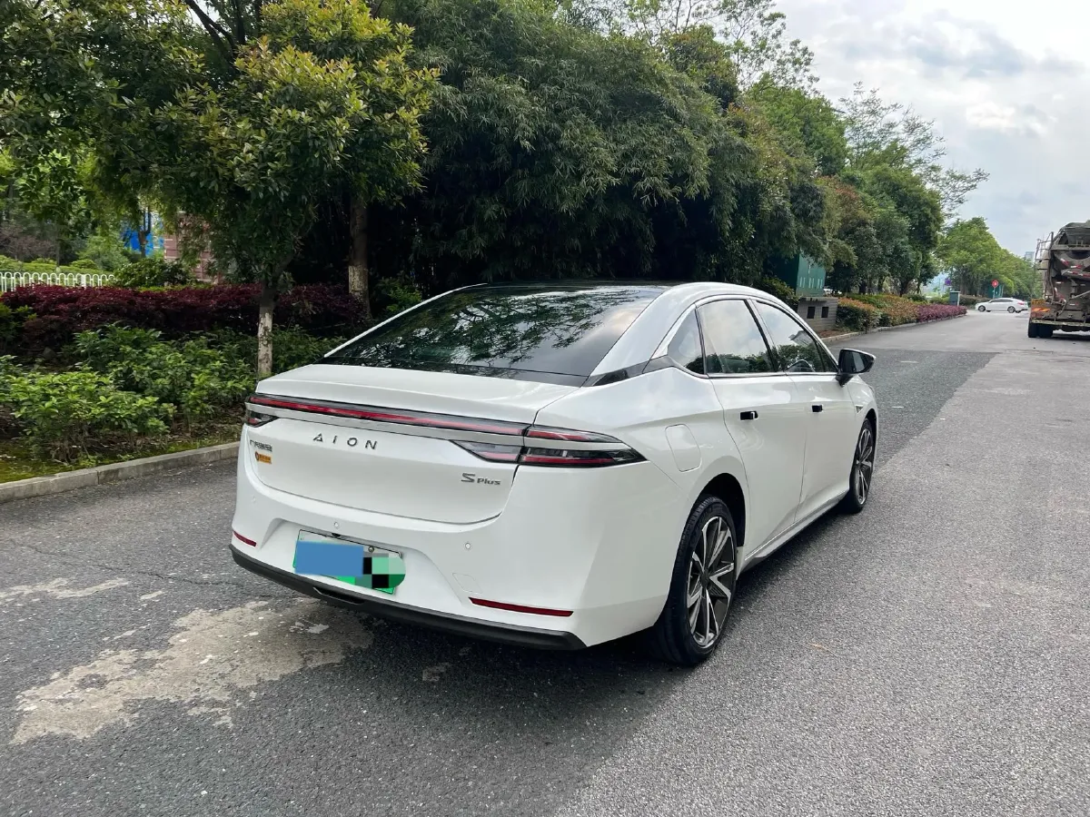 2022 ChangAn Oshan Z6 1.5T 170HP L4 6TCT PHEV 28.4KWH,autocango,china used car exporter,china ev exporter,chinese used car exporter,chinese used ev exporter