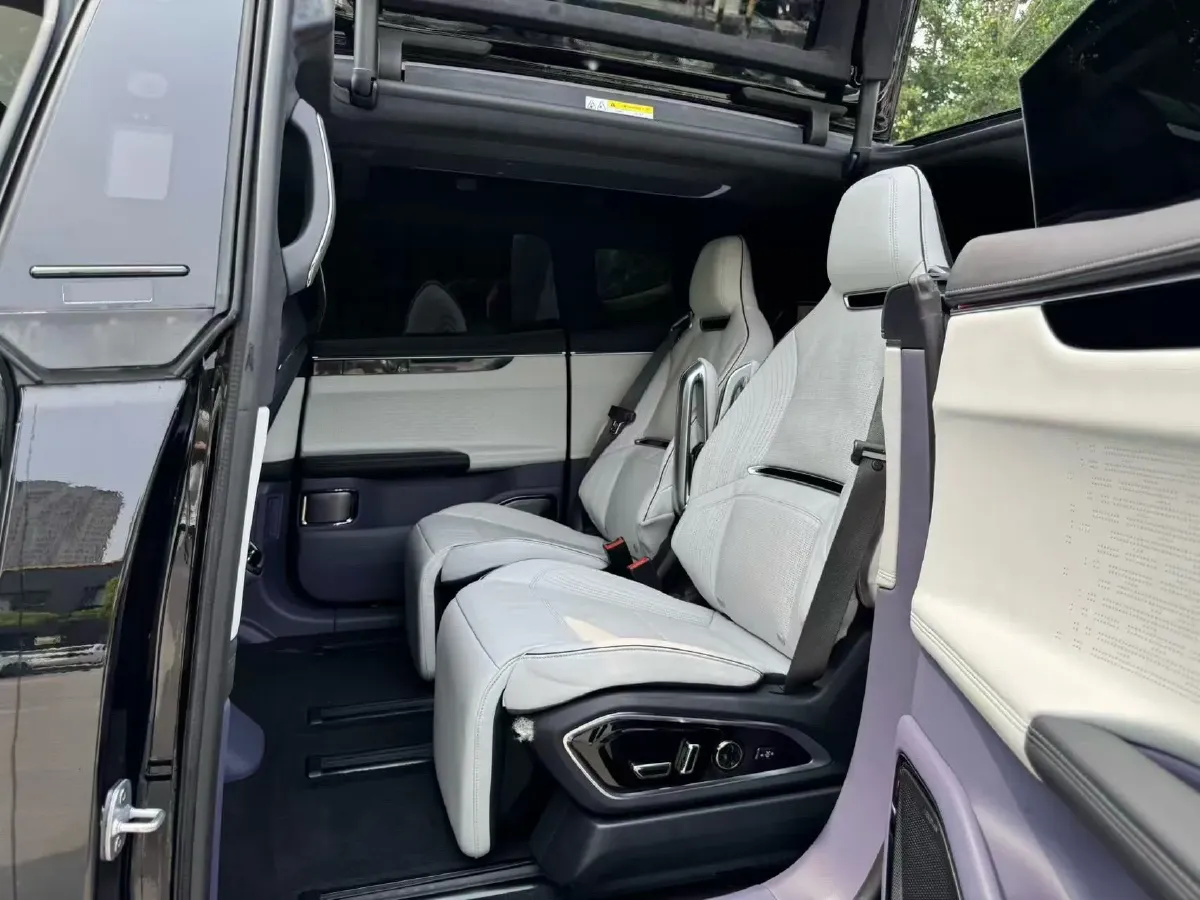 2021 HiPhi X BEV 97KWH,autocango,china used car exporter,china ev exporter,chinese used car exporter,chinese used ev exporter