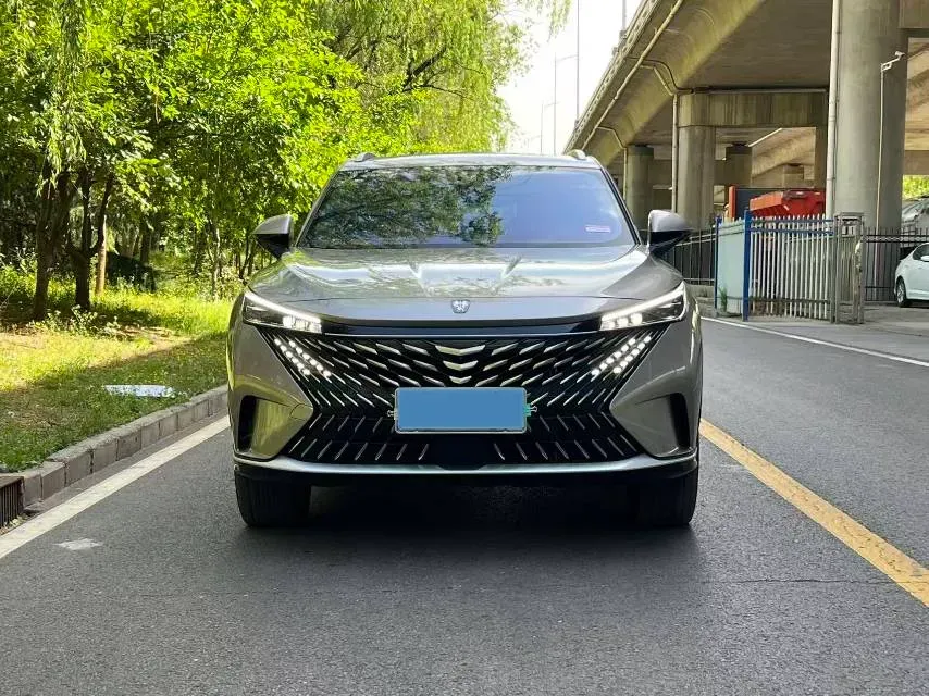 2023 Roewe RX5 1.5T 188HP L4 7DCT,autocango,china used car exporter,china ev exporter,chinese used car exporter,chinese used ev exporter