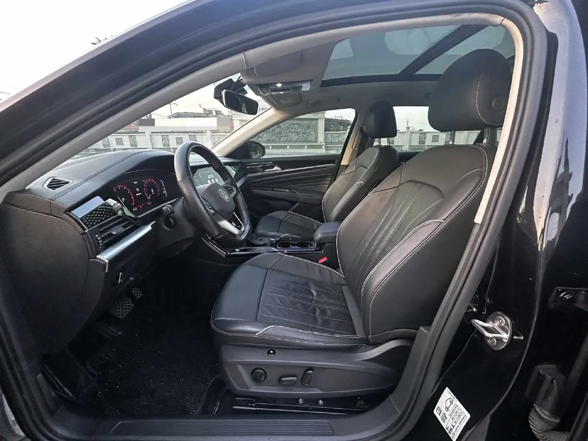 2022 Skoda Kodiak GT 2.0T 186HP L4 7DCT,autocango,china used car exporter,china ev exporter,chinese used car exporter,chinese used ev exporter