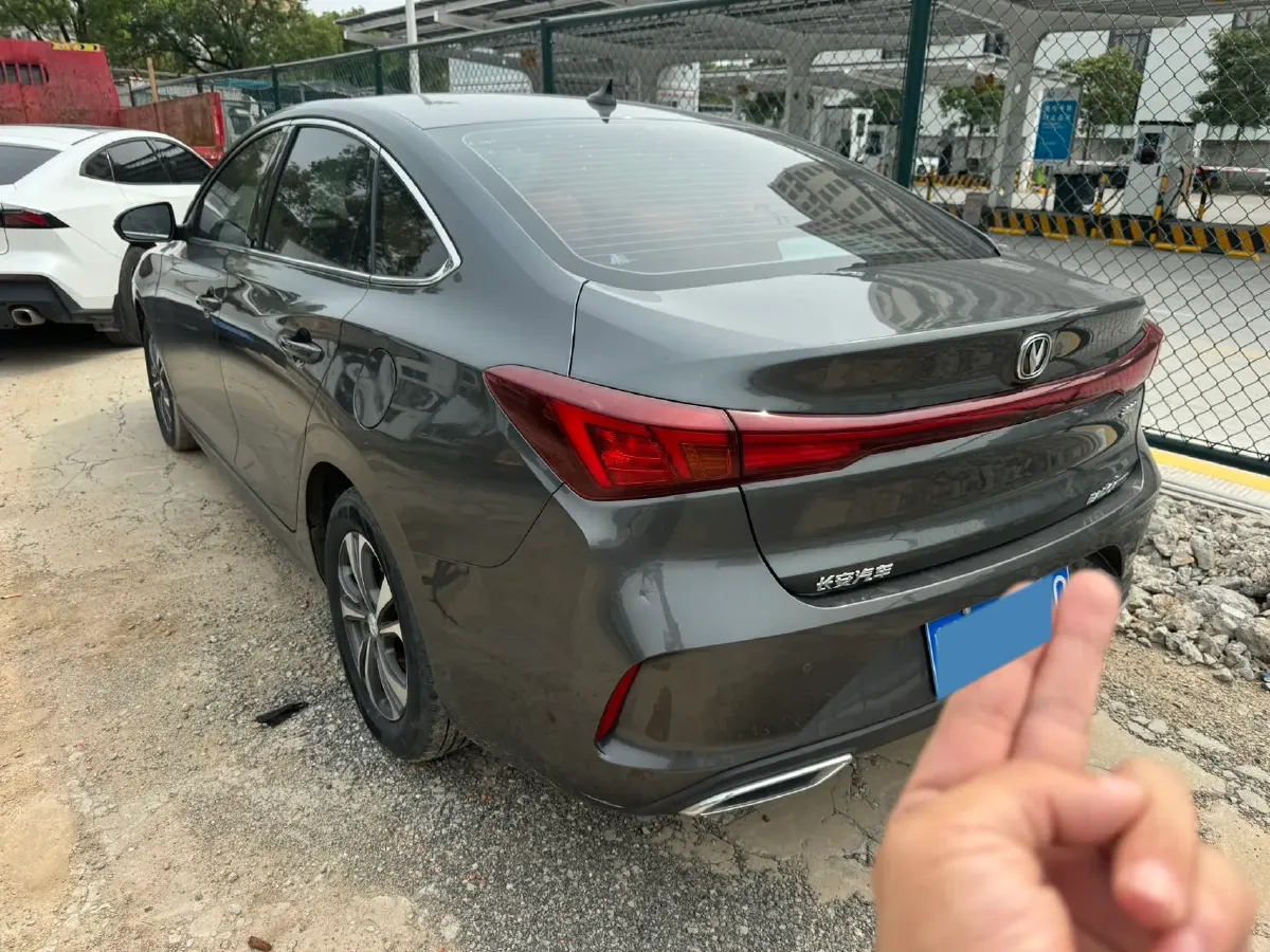2022 ChangAn Eado 1.4T 160HP L4 7DCT,autocango,china used car exporter,china ev exporter,chinese used car exporter,chinese used ev exporter