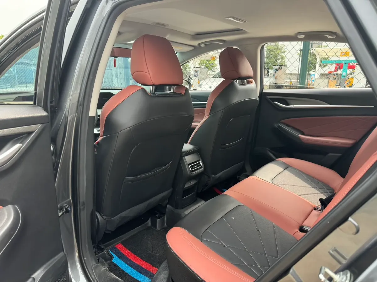 2022 ChangAn Eado 1.4T 160HP L4 7DCT,autocango,china used car exporter,china ev exporter,chinese used car exporter,chinese used ev exporter