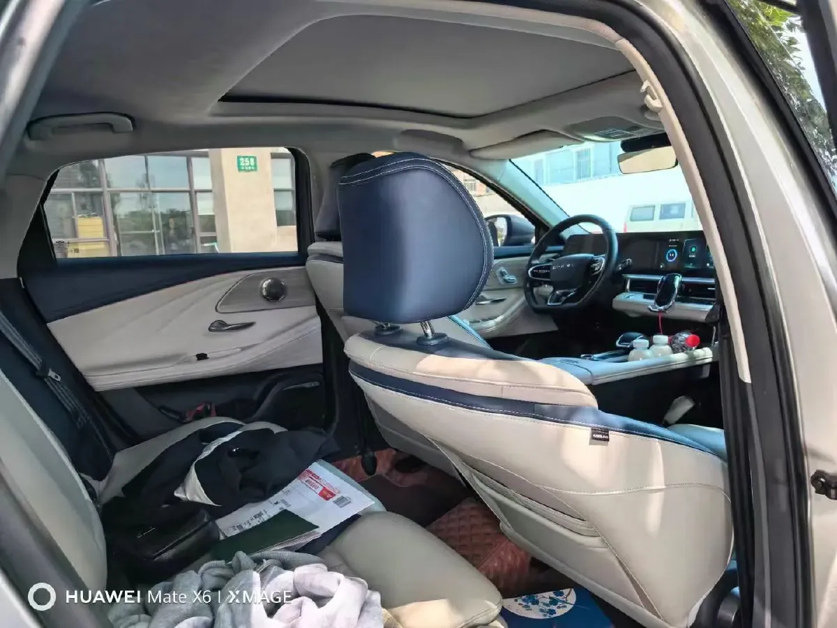 2023 Chery Arrizo 8 2.0T 254HP L4 7DCT,autocango,china used car exporter,china ev exporter,chinese used car exporter,chinese used ev exporter