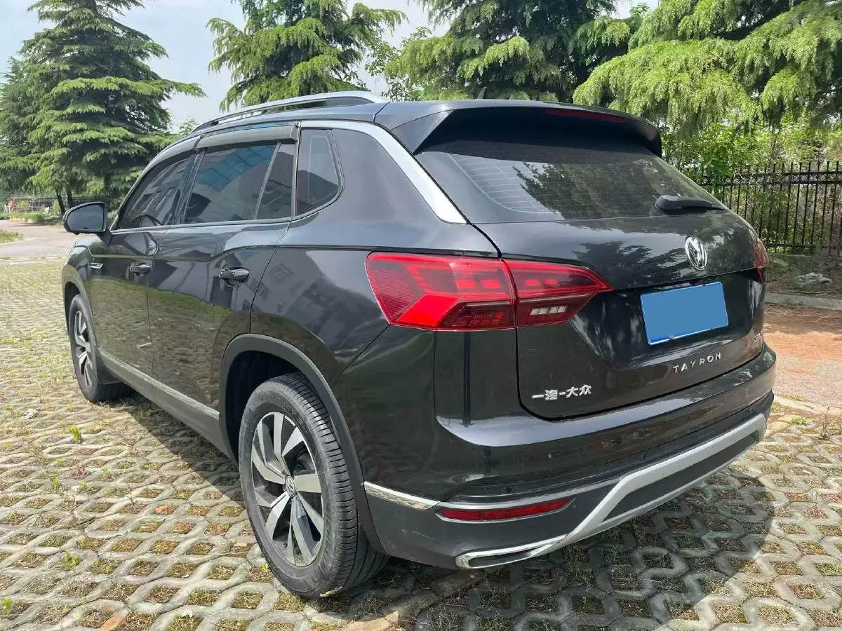 2021 Volkswagen Tayron 2.0T 186HP L4 7DCT,autocango,china used car exporter,china ev exporter,chinese used car exporter,chinese used ev exporter