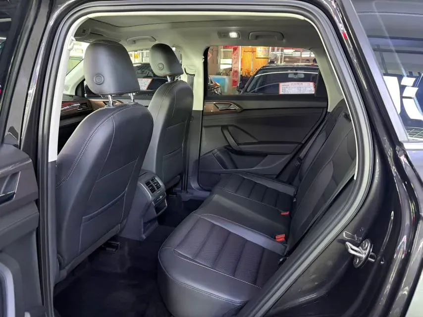 2022 Volkswagen Tharu 1.4T 150HP L4 7DCT,autocango,china used car exporter,china ev exporter,chinese used car exporter,chinese used ev exporter