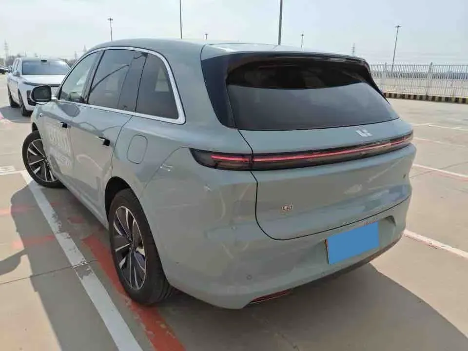 2025 Li L6 Range Extended 154HP L4 REEV,autocango,china used car exporter,china ev exporter,chinese used car exporter,chinese used ev exporter