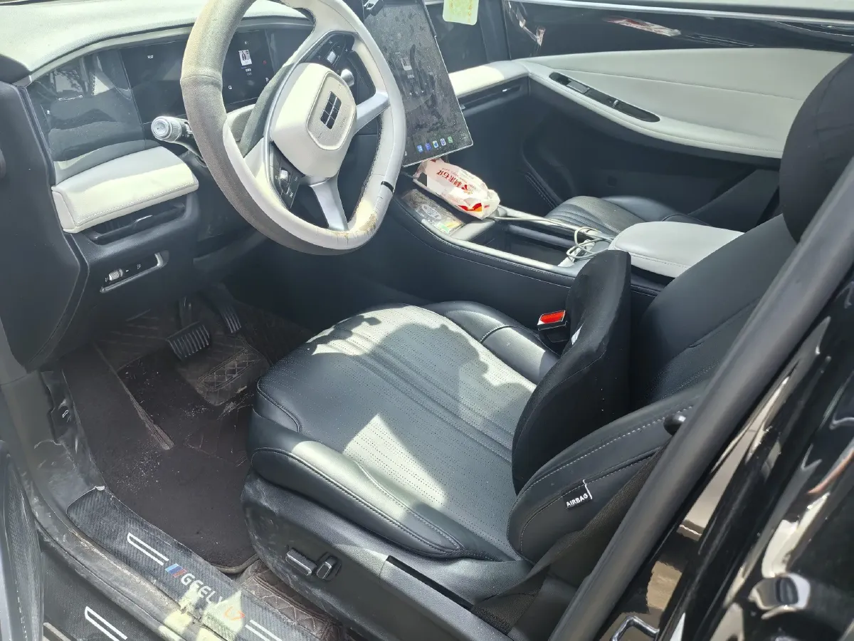 2023 Geely Galaxy L7 1.5T 163HP L4 3DHT PHEV 18.7KWH,autocango,china used car exporter,china ev exporter,chinese used car exporter,chinese used ev exporter