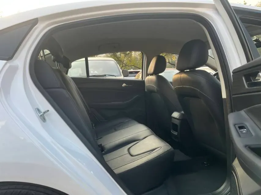 2021 Chery Arrizo 5 1.5L 116HP L4 CVT,autocango,china used car exporter,china ev exporter,chinese used car exporter,chinese used ev exporter