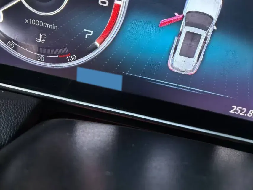 2022 HongQi HS5 2.0T 224HP L4 6AT,autocango,china used car exporter,china ev exporter,chinese used car exporter,chinese used ev exporter