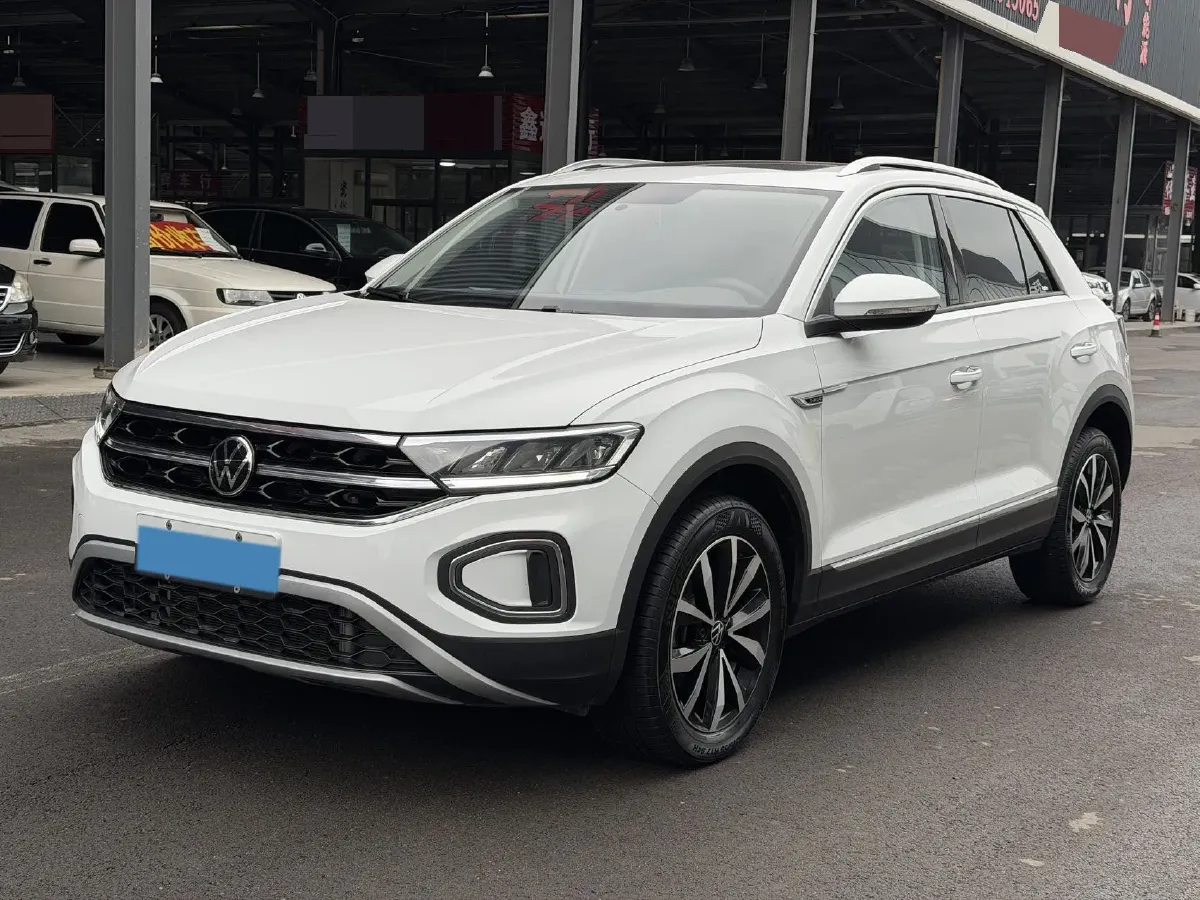 2023 Volkswagen T-Roc 1.4T 150HP L4 7DCT,autocango,china used car exporter,china ev exporter,chinese used car exporter,chinese used ev exporter