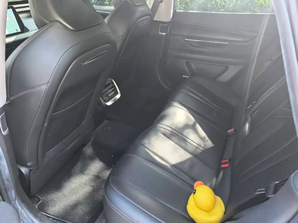 2020 Xpeng P7 BEV 70.8KWH,autocango,china used car exporter,china ev exporter,chinese used car exporter,chinese used ev exporter