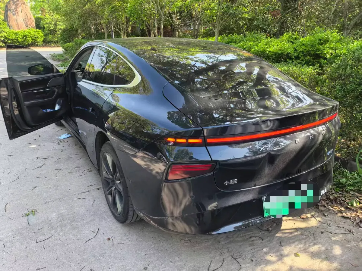 2020 Xpeng P7 BEV 70.8KWH,autocango,china used car exporter,china ev exporter,chinese used car exporter,chinese used ev exporter