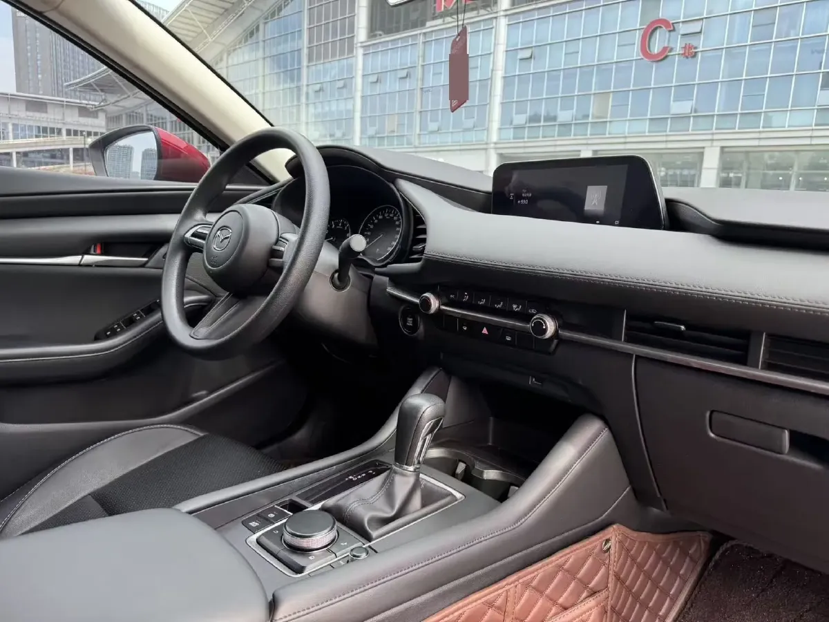 2022 Mazda 3 Axela 2.0L 158HP L4 6AT,autocango,china used car exporter,china ev exporter,chinese used car exporter,chinese used ev exporter