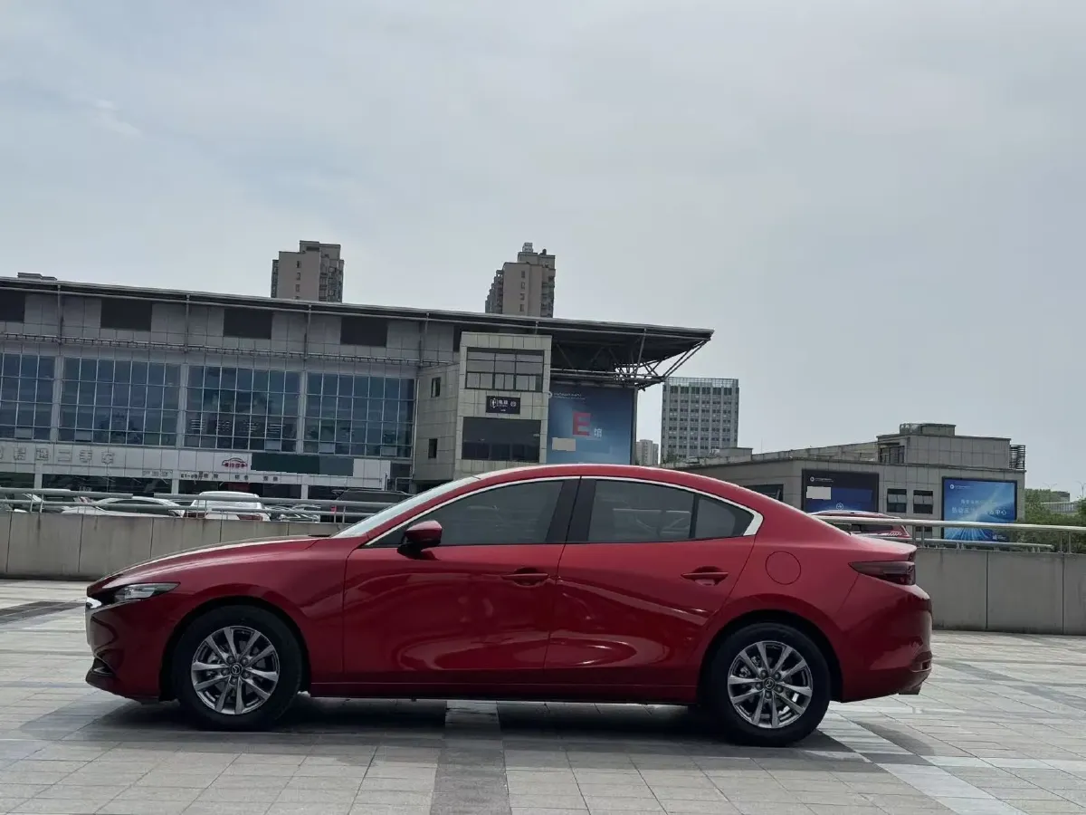 2022 Mazda 3 Axela 2.0L 158HP L4 6AT,autocango,china used car exporter,china ev exporter,chinese used car exporter,chinese used ev exporter
