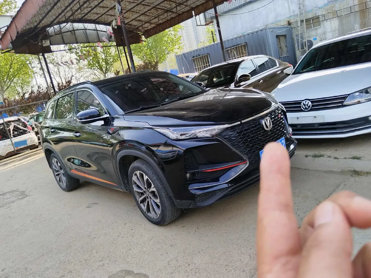 2020 ChangAn CS75 Plus 2.0T 233HP L4 8AT,autocango,china used car exporter,china ev exporter,chinese used car exporter,chinese used ev exporter