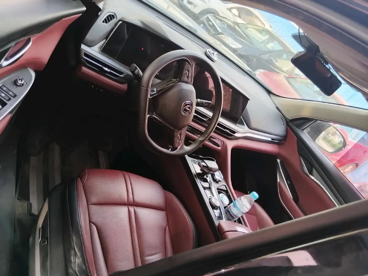 2020 ChangAn CS75 Plus 2.0T 233HP L4 8AT,autocango,china used car exporter,china ev exporter,chinese used car exporter,chinese used ev exporter