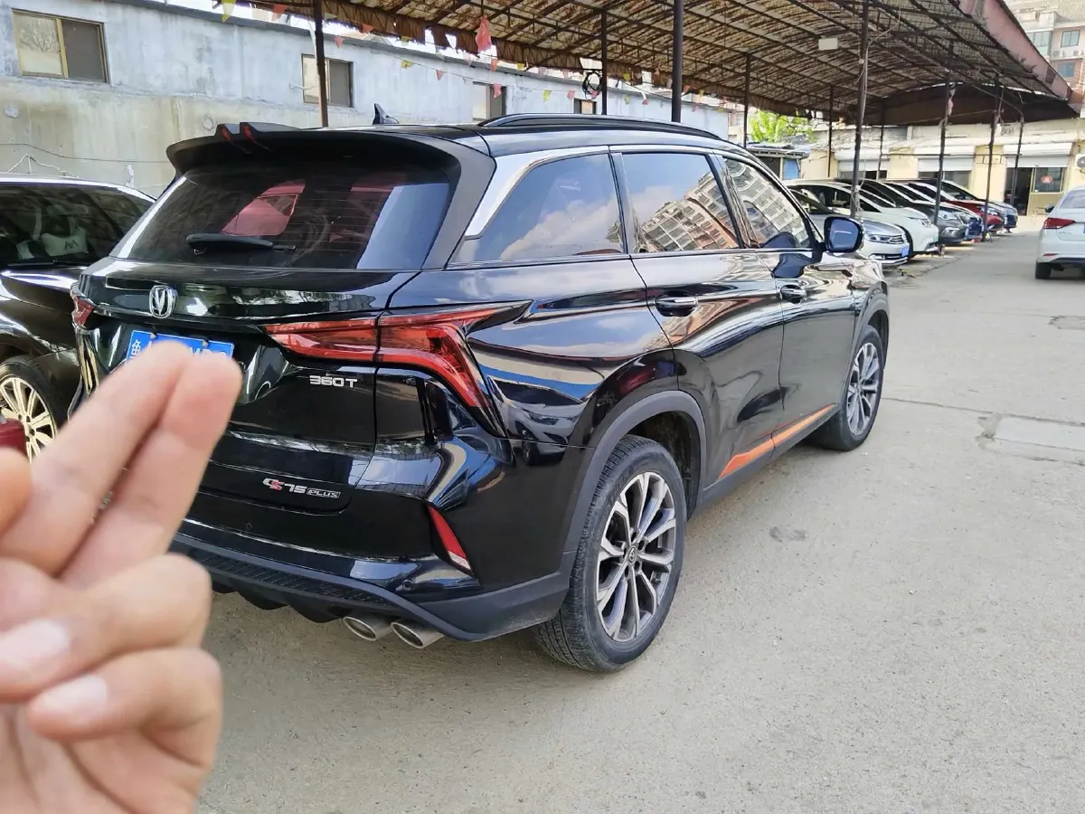 2020 ChangAn CS75 Plus 2.0T 233HP L4 8AT,autocango,china used car exporter,china ev exporter,chinese used car exporter,chinese used ev exporter