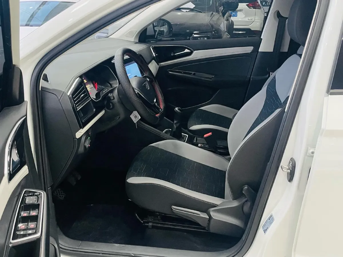 2024 Jetta VS5 1.4T 150HP L4 5MT,autocango,china used car exporter,china ev exporter,chinese used car exporter,chinese used ev exporter