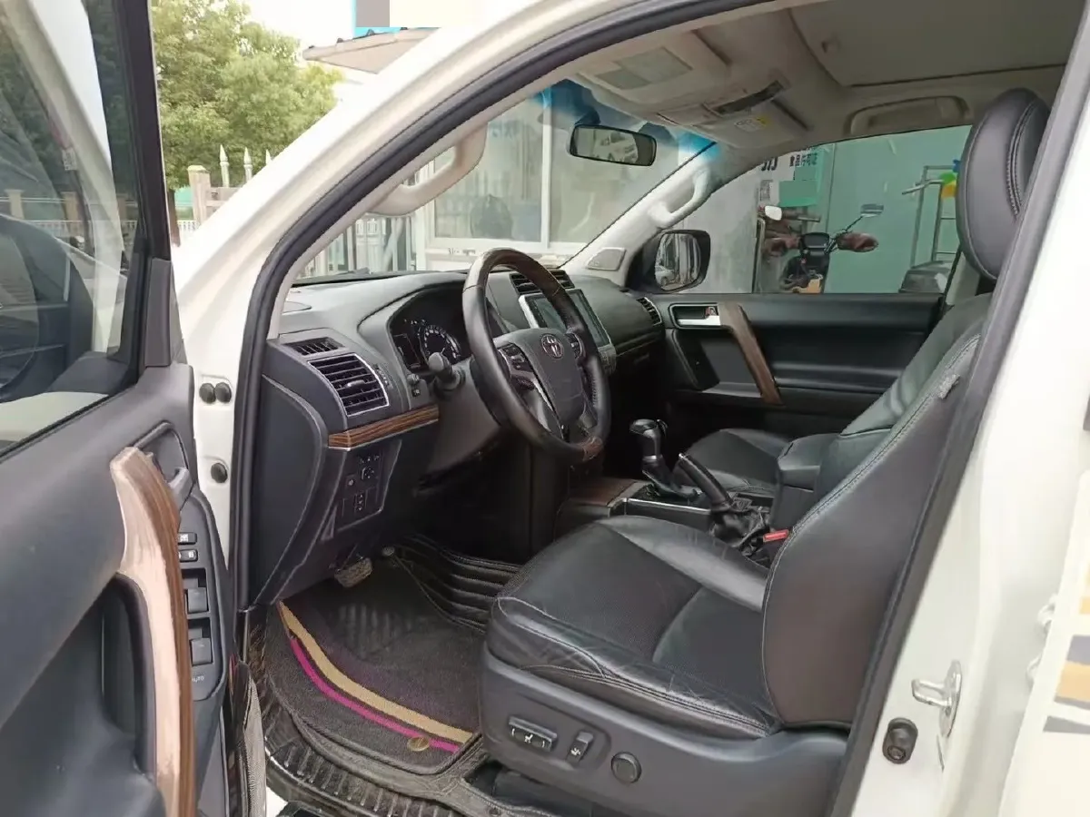 2022 Hyundai Tucson 2.0L 150HP L4 6AT Hybrid,autocango,china used car exporter,china ev exporter,chinese used car exporter,chinese used ev exporter