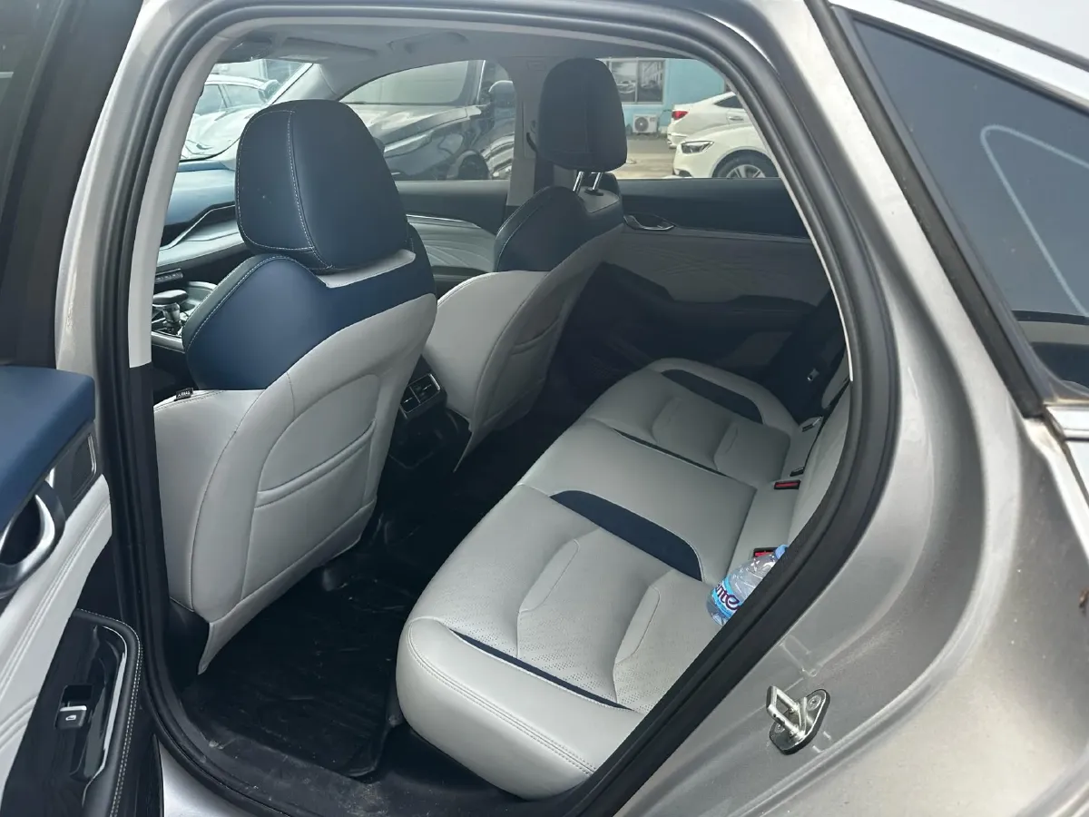 2023 Geely Preface 2.0T 190HP L4 7DCT,autocango,china used car exporter,china ev exporter,chinese used car exporter,chinese used ev exporter