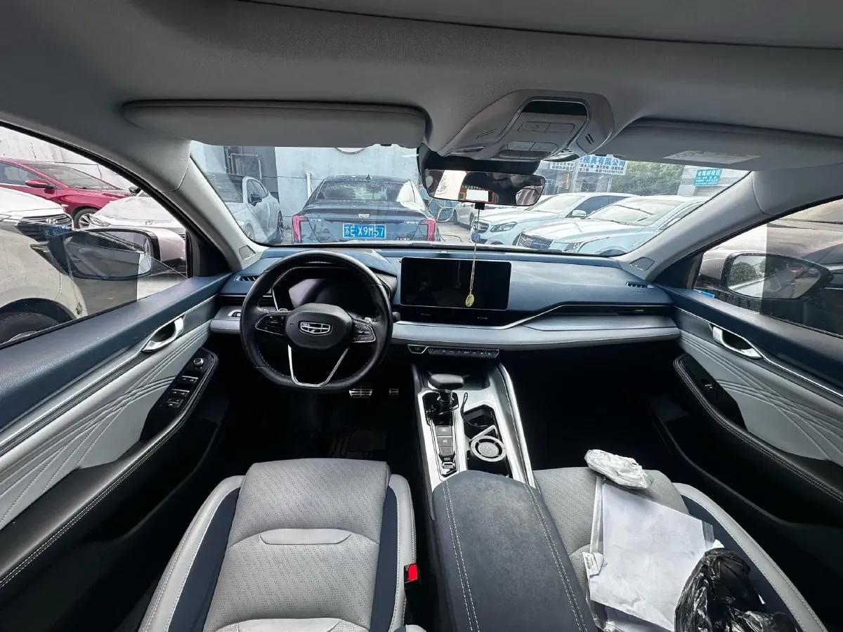 2023 Geely Preface 2.0T 190HP L4 7DCT,autocango,china used car exporter,china ev exporter,chinese used car exporter,chinese used ev exporter