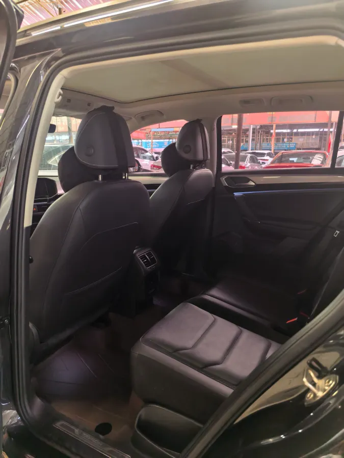 2020 Volkswagen Tayron 2.0T 186HP L4 7DCT,autocango,china used car exporter,china ev exporter,chinese used car exporter,chinese used ev exporter