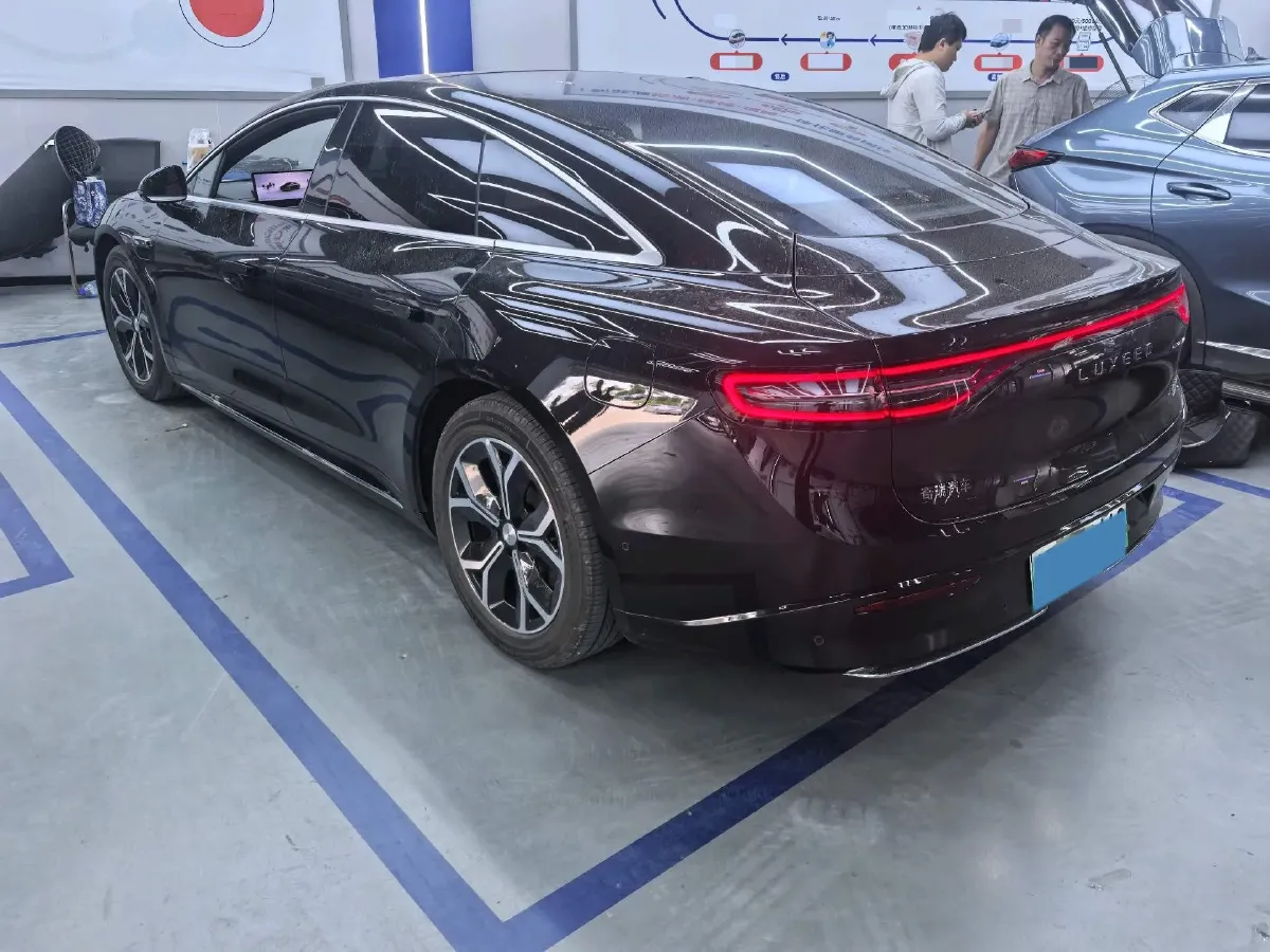 2025 Luxeed S7 BEV 82KWH,autocango,china used car exporter,china ev exporter,chinese used car exporter,chinese used ev exporter