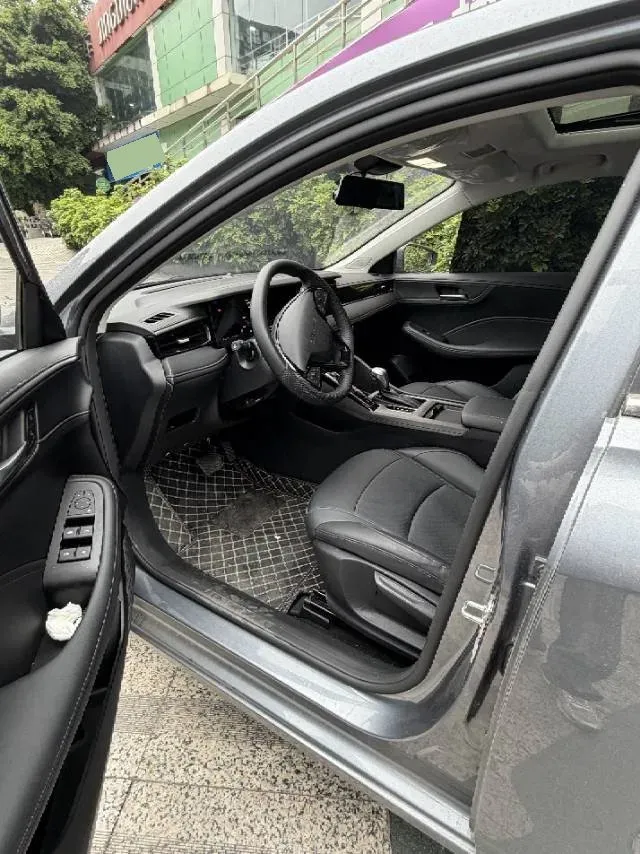 2023 Roewe i5 1.5L 129HP L4 CVT,autocango,china used car exporter,china ev exporter,chinese used car exporter,chinese used ev exporter