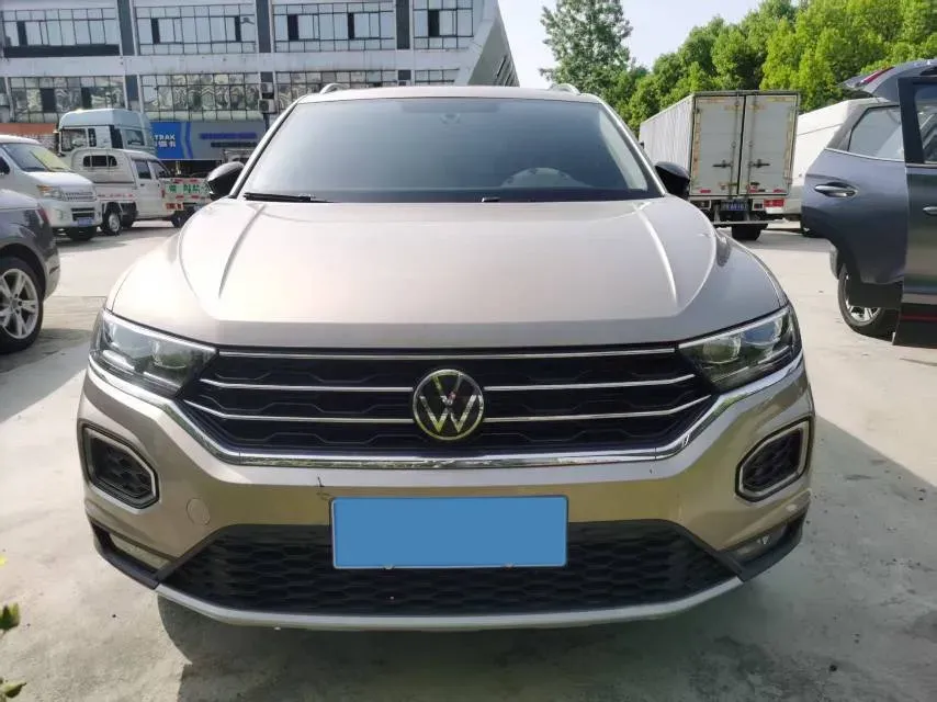 2021 Volkswagen T-Roc 1.4T 150HP L4 7DCT,autocango,china used car exporter,china ev exporter,chinese used car exporter,chinese used ev exporter