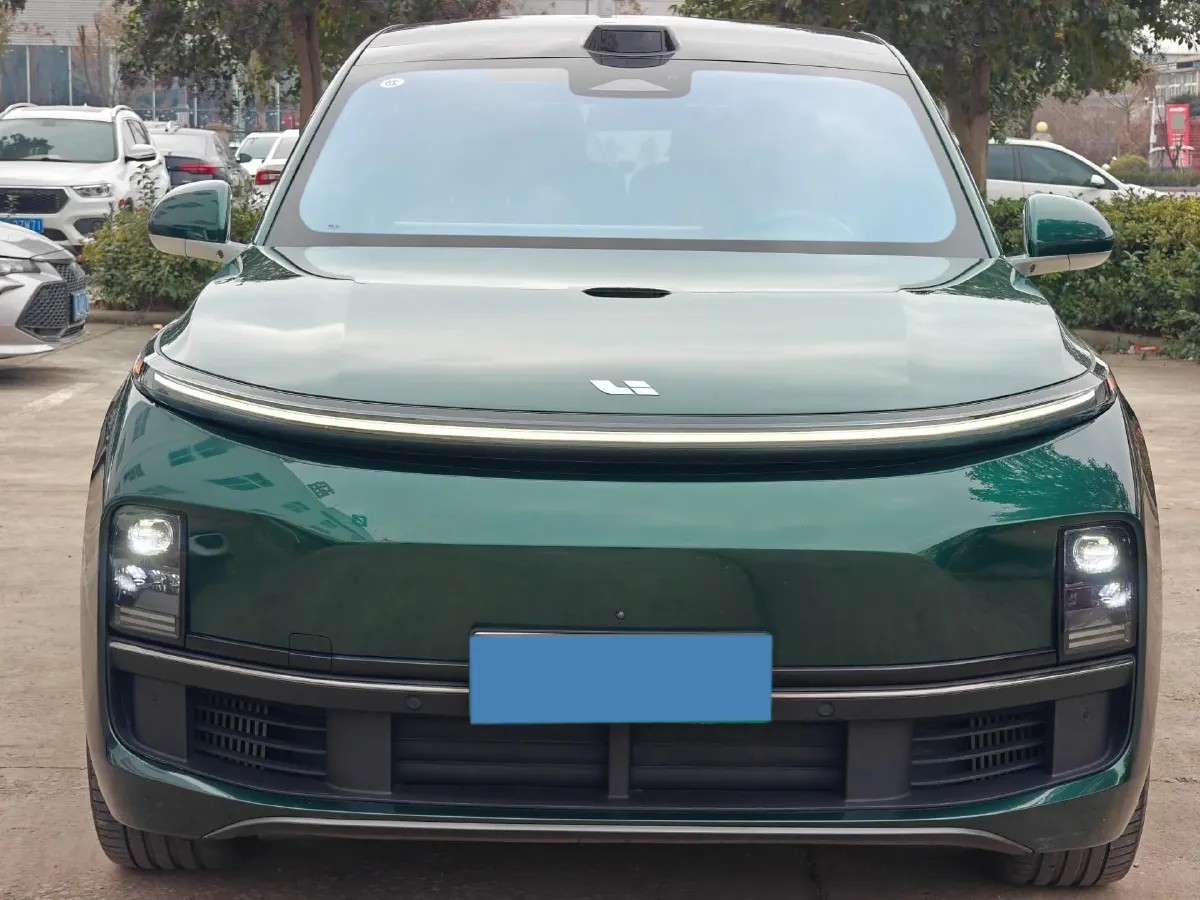 2022 Li L9 Range Extended 154HP REEV 42.6KWH,autocango,china used car exporter,china ev exporter,chinese used car exporter,chinese used ev exporter