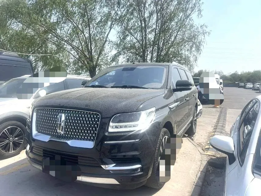 2018 Lincoln Navigator 3.5T 415HP V6 10AT,autocango,china used car exporter,china ev exporter,chinese used car exporter,chinese used ev exporter