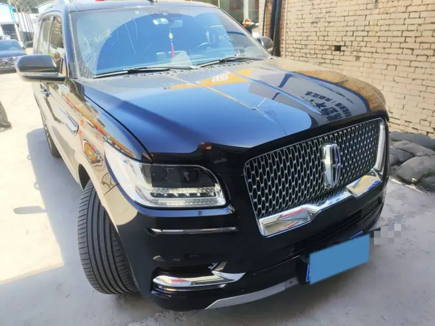 2018 Lincoln Navigator 3.5T 415HP V6 10AT,autocango,china used car exporter,china ev exporter,chinese used car exporter,chinese used ev exporter