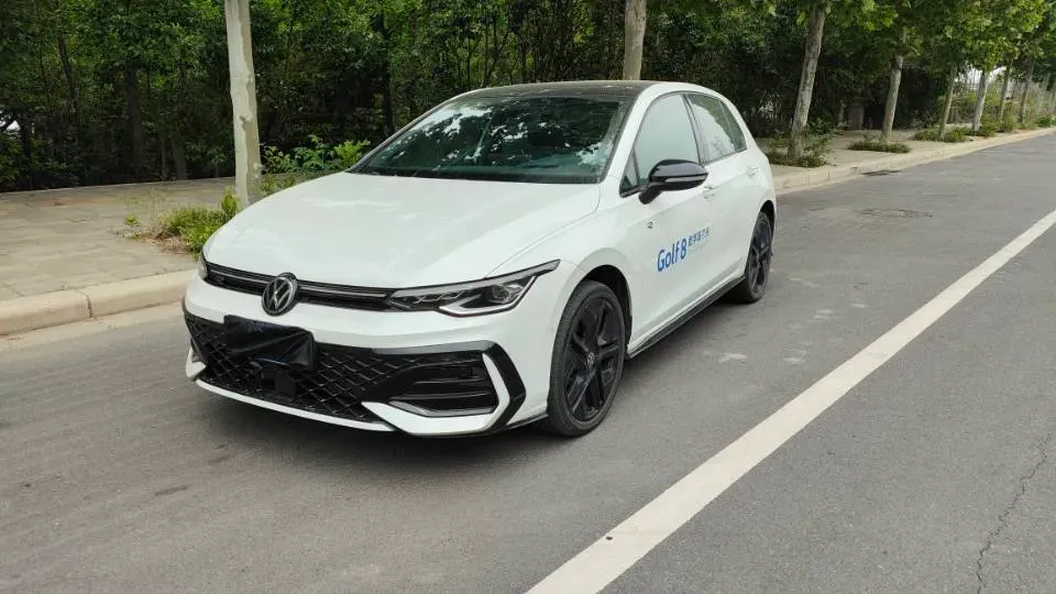 2025 Volkswagen Golf 1.5T 160HP L4 7DCT,autocango,china used car exporter,china ev exporter,chinese used car exporter,chinese used ev exporter